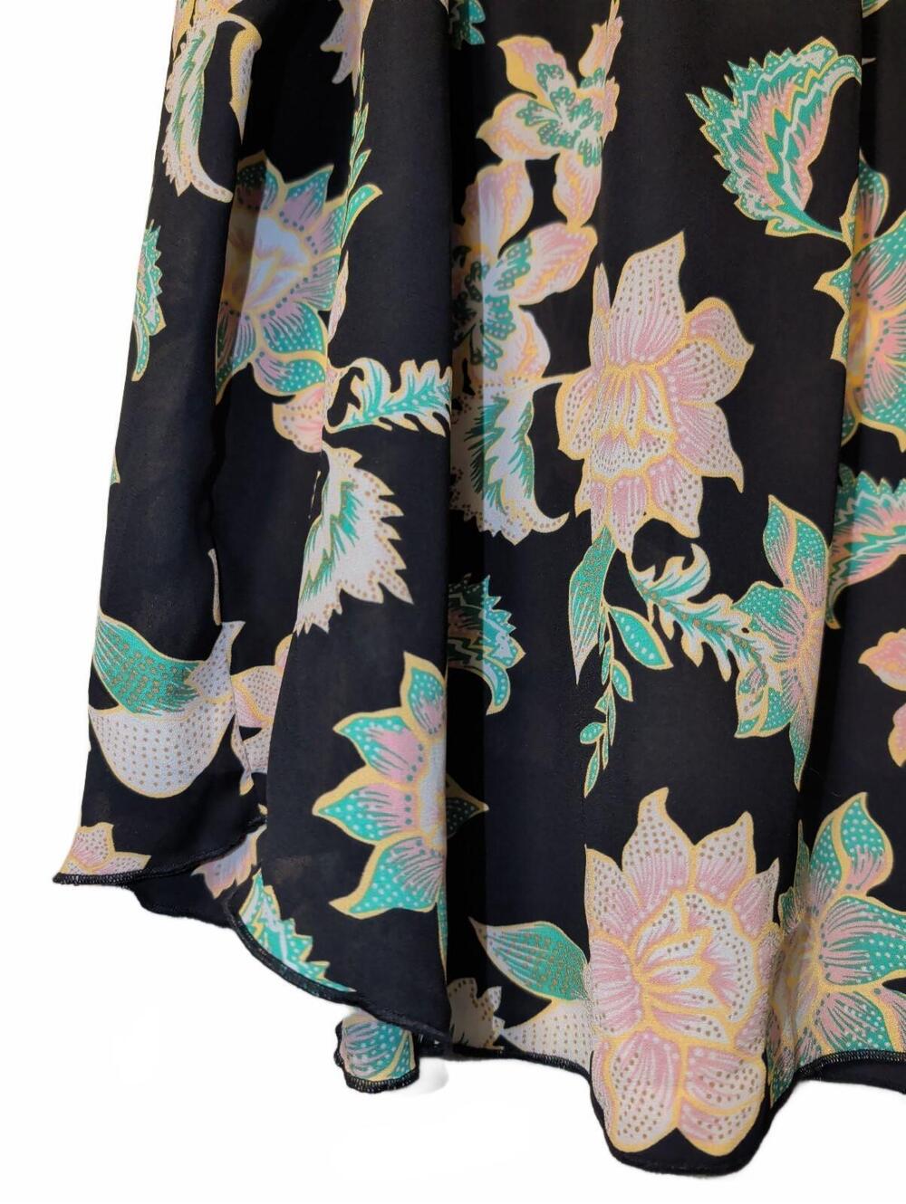 Philosophy Republic Blouse Top Womens XL Black Pink Floral Romantic Coquette New - Picture 6 of 9